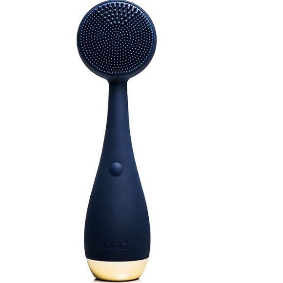 Other - {PMD} Smart facial cleansing device NWT